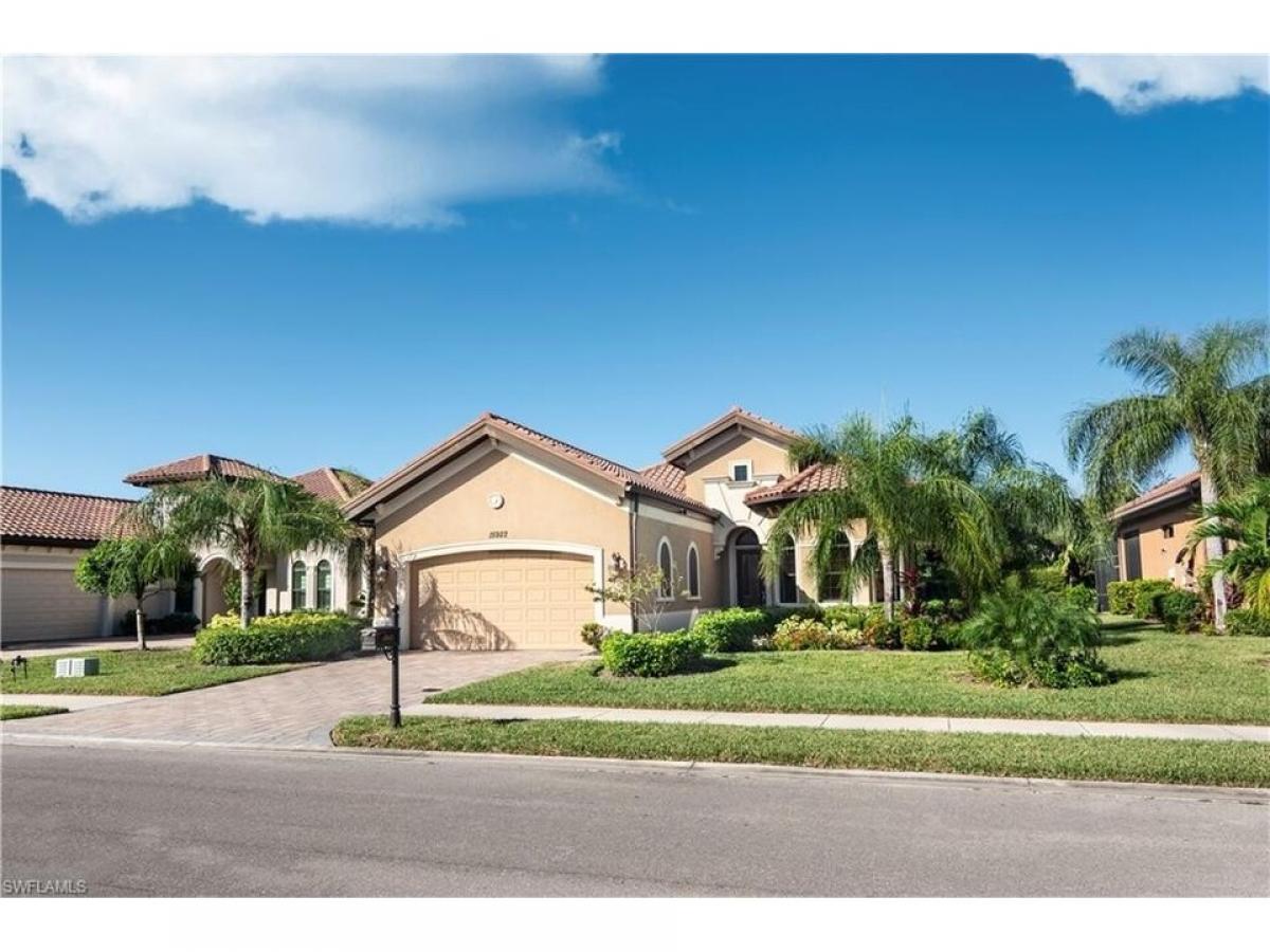 Picture of Home For Sale in Naples, Florida, United States