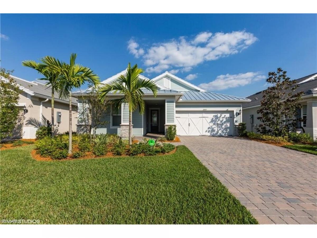 Picture of Home For Sale in Estero, Florida, United States