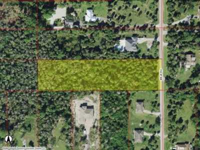 Residential Land For Sale in Naples, Florida