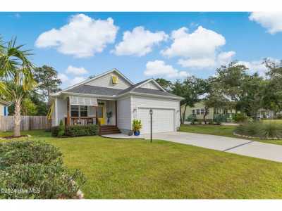 Home For Sale in Oak Island, North Carolina