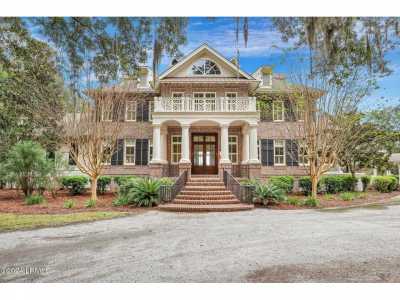 Home For Sale in Bluffton, South Carolina