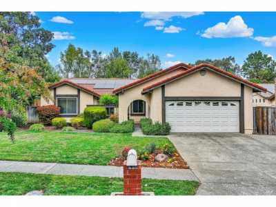 Home For Sale in Napa, California