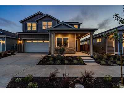 Home For Sale in Windsor, California