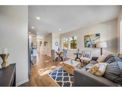 Home For Sale in Santa Rosa, California