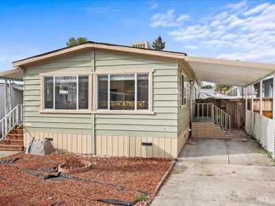 Home For Sale in Santa Rosa, California