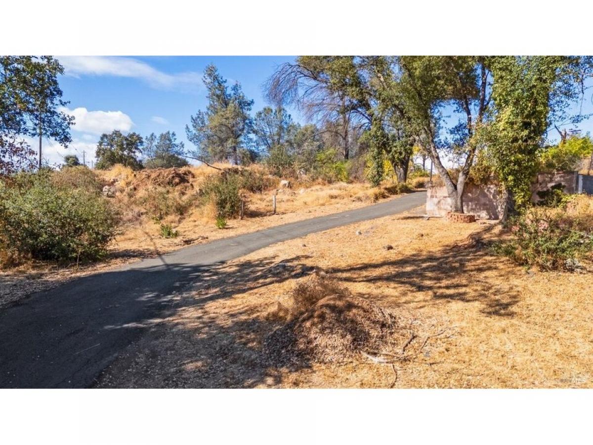 Picture of Residential Land For Sale in Clearlake, California, United States