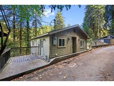 Home For Sale in Camp Meeker, California