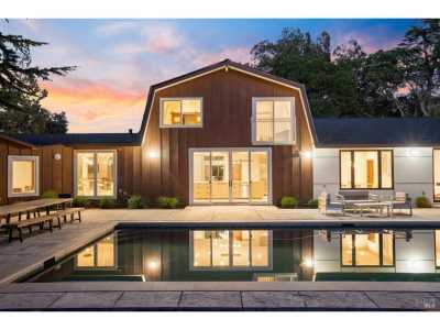 Home For Sale in Sonoma, California