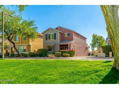 Home For Sale in Phoenix, Arizona