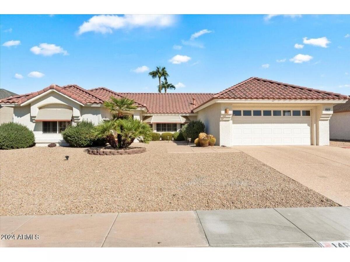 Picture of Home For Sale in Sun City West, Arizona, United States