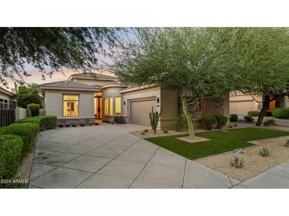 Picture of Home For Sale in Scottsdale, Arizona, United States