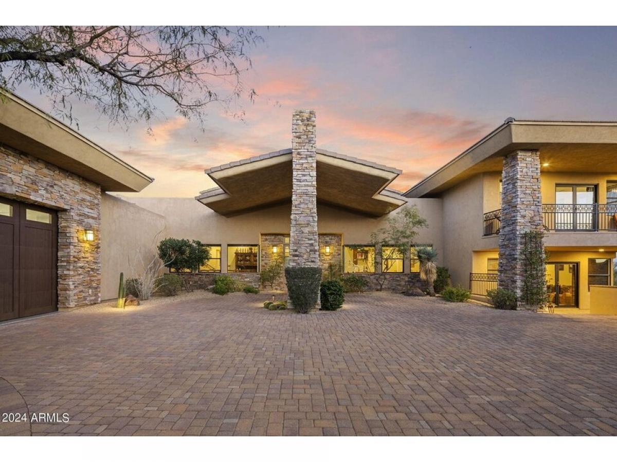 Picture of Home For Sale in Scottsdale, Arizona, United States