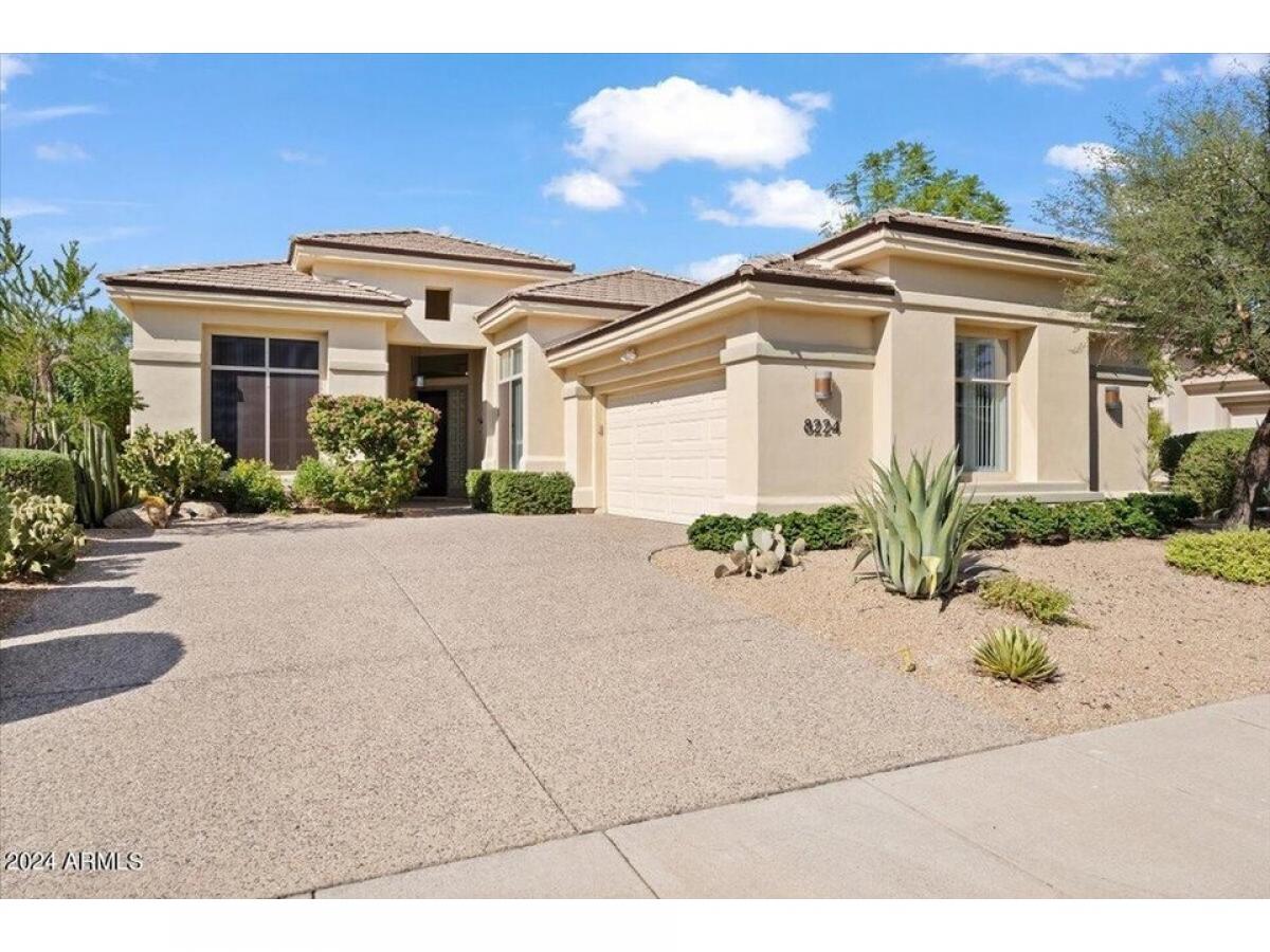 Picture of Home For Sale in Scottsdale, Arizona, United States