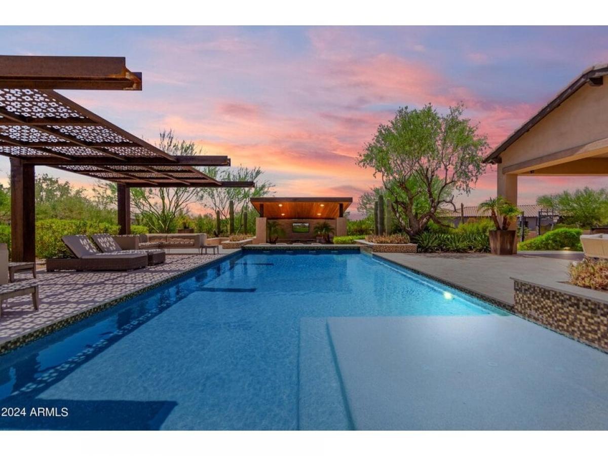 Picture of Home For Sale in Scottsdale, Arizona, United States