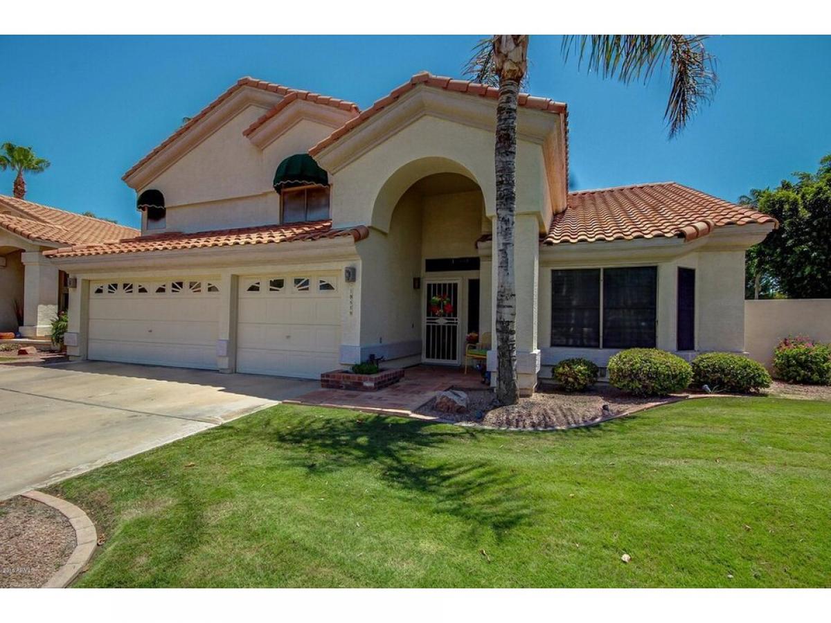 Picture of Home For Sale in Glendale, Arizona, United States