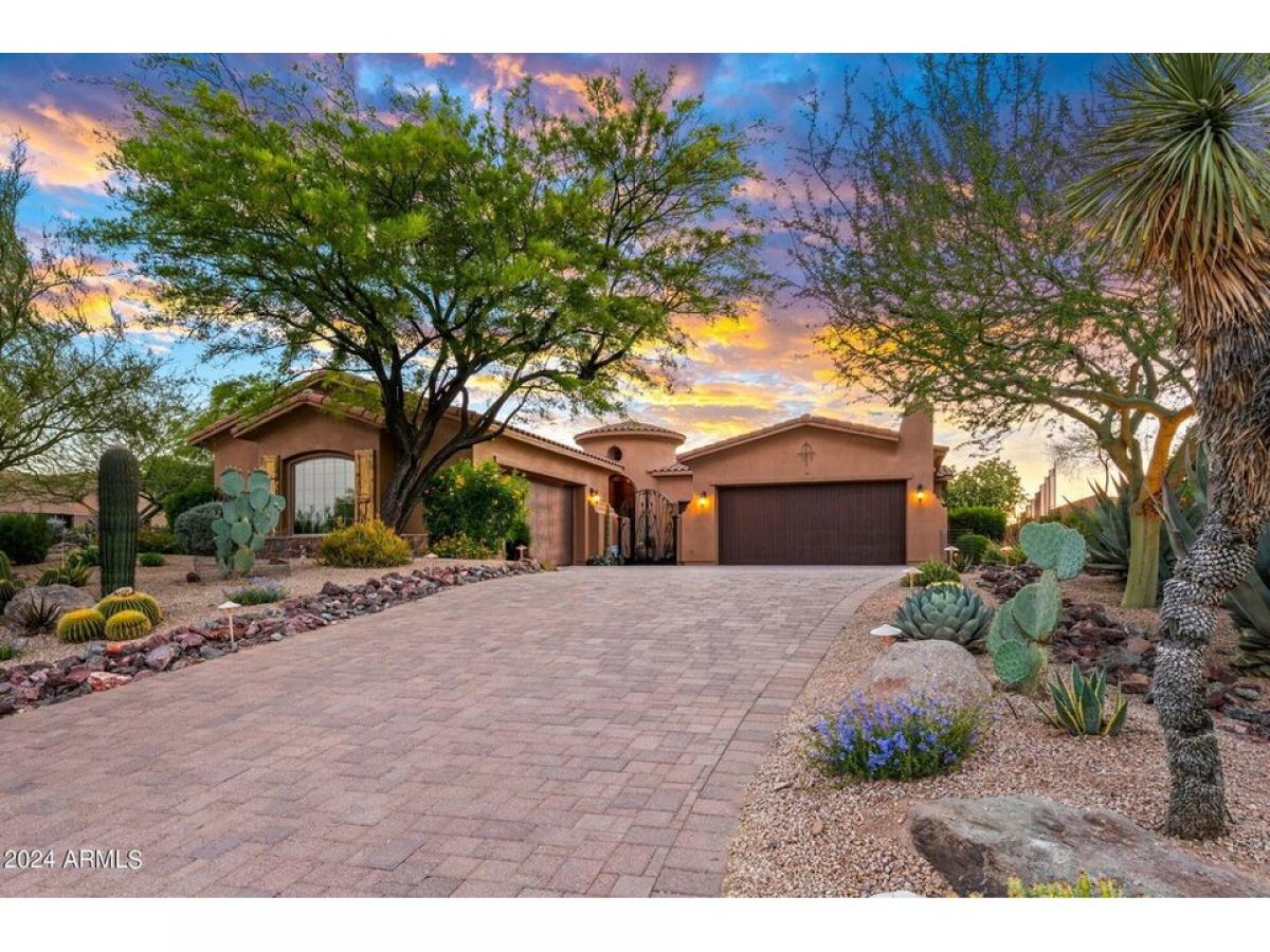 Picture of Home For Sale in Scottsdale, Arizona, United States