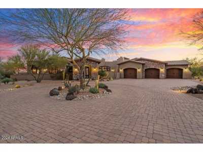 Home For Sale in Scottsdale, Arizona