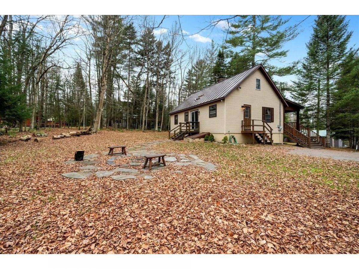 Picture of Home For Sale in Old Forge, New York, United States