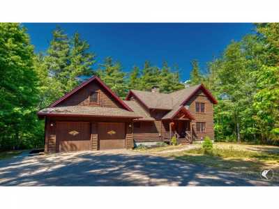 Home For Sale in Wilmington, New York