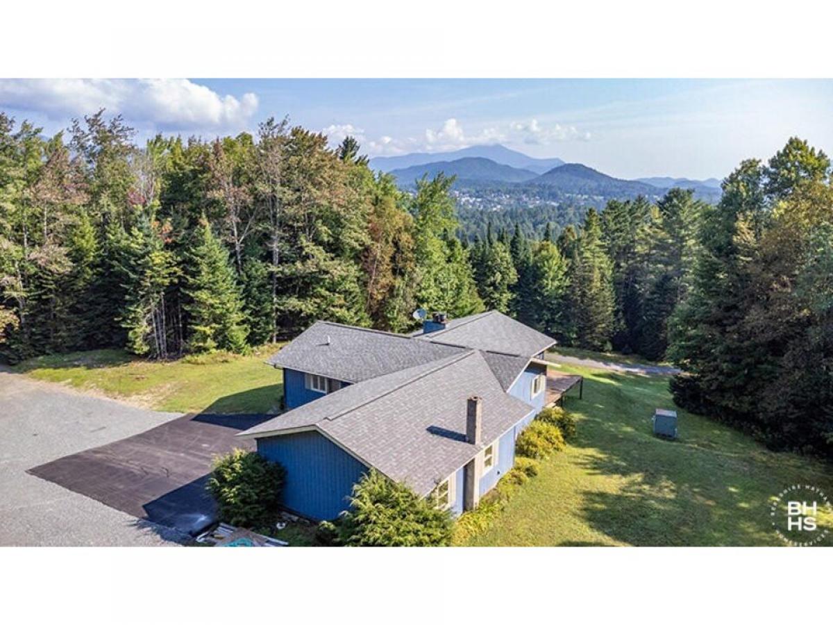 Picture of Home For Sale in Lake Placid, New York, United States