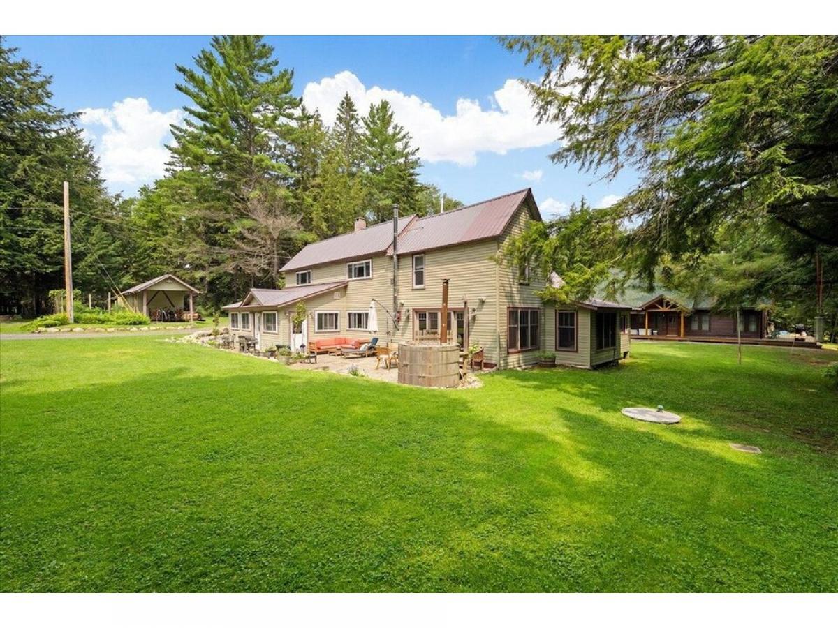 Picture of Home For Sale in Inlet, New York, United States