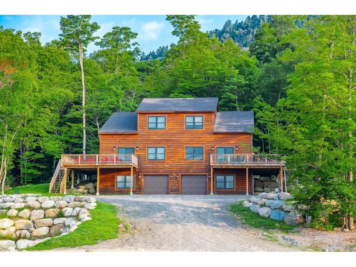 Picture of Home For Sale in Lake Placid, New York, United States