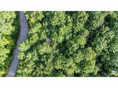 Residential Land For Sale in Bloomingdale, New York