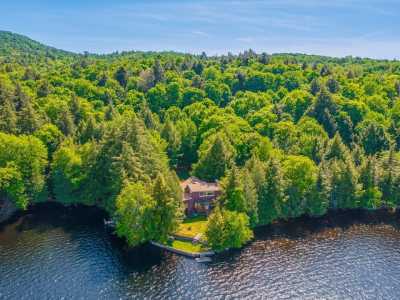 Home For Sale in Saranac Lake, New York