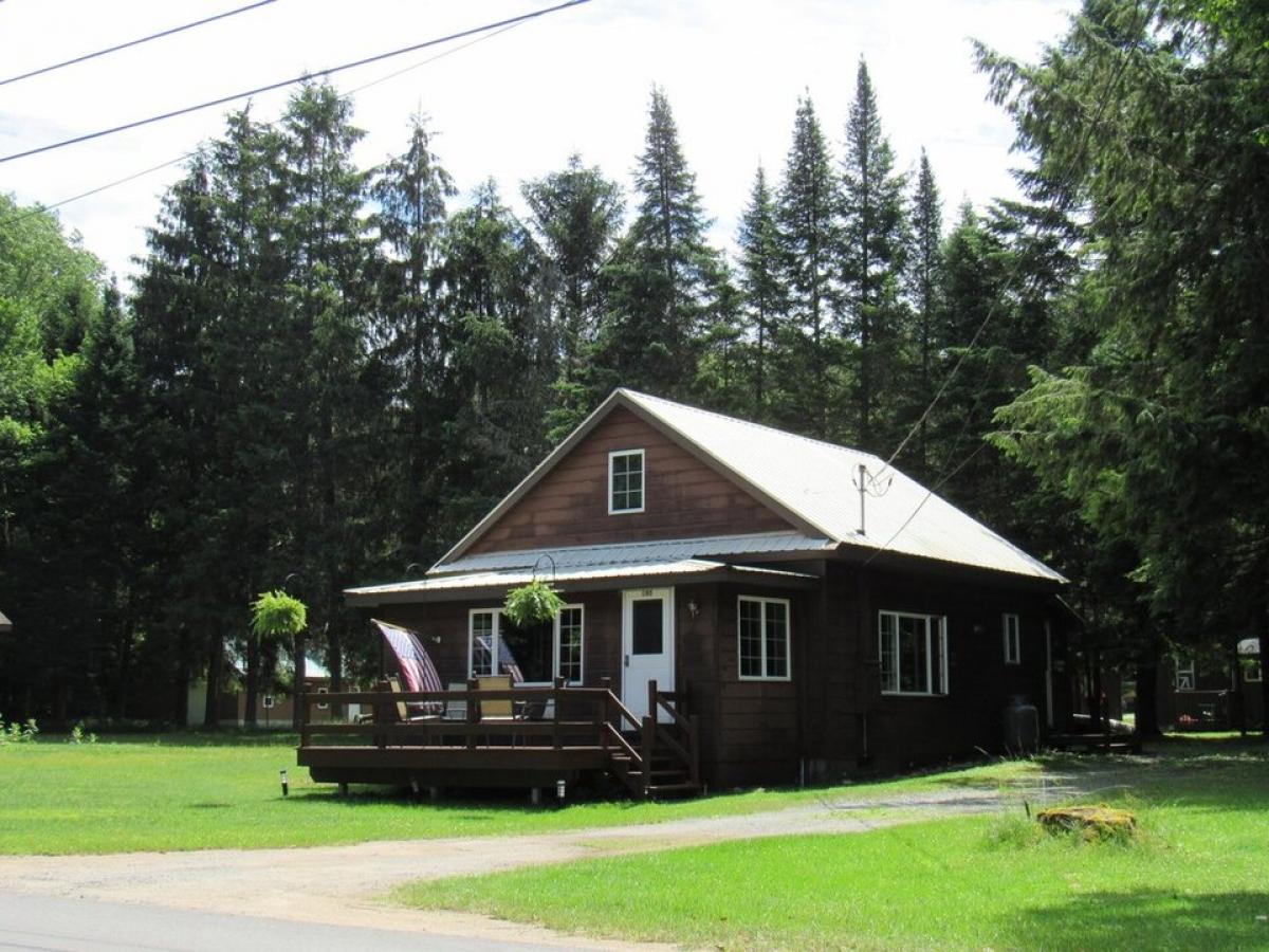 Picture of Home For Sale in Old Forge, New York, United States