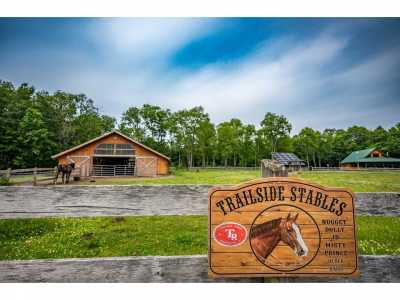 Home For Sale in Brantingham, New York