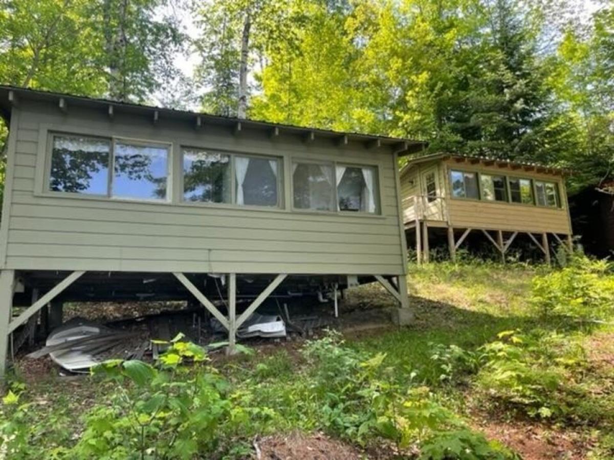 Picture of Home For Sale in Indian Lake, New York, United States