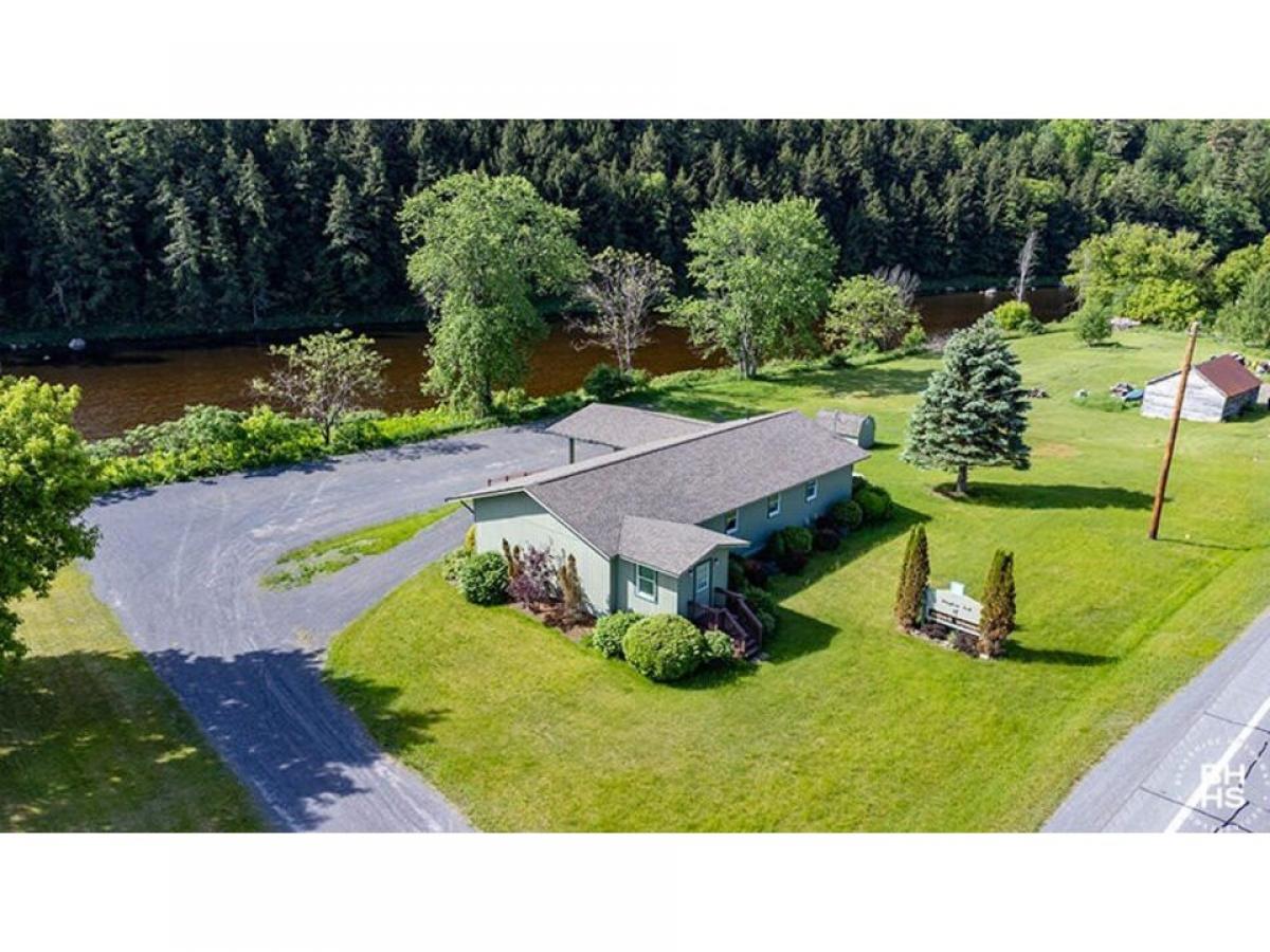 Picture of Home For Sale in Au Sable Forks, New York, United States