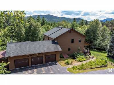 Home For Sale in Keene, New York