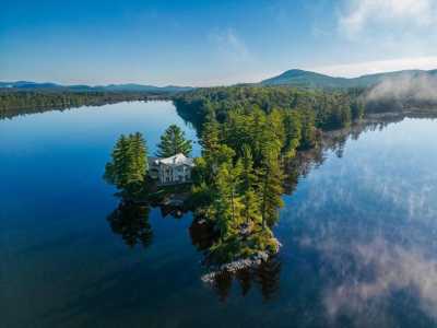 Home For Sale in Long Lake, New York