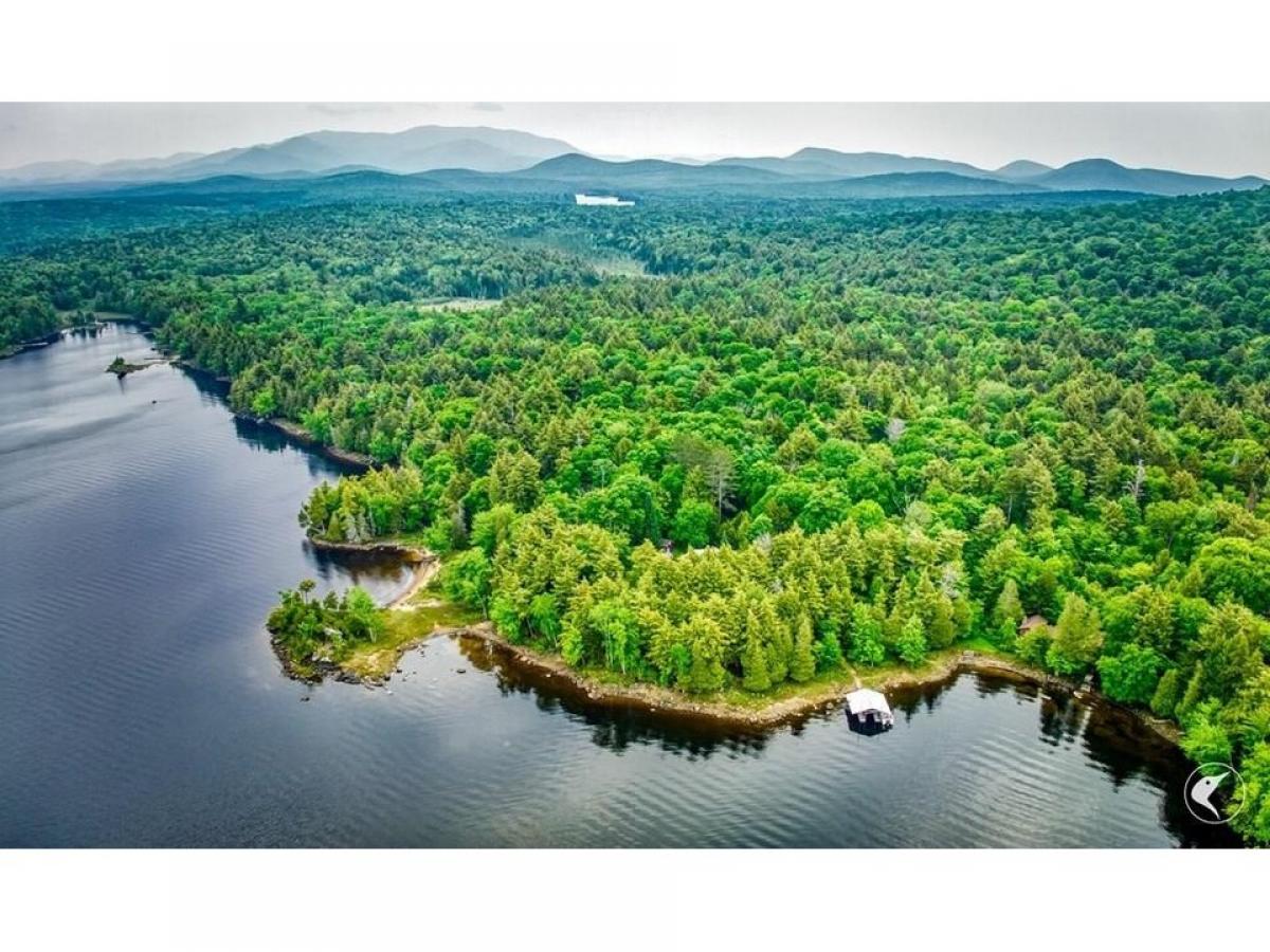 Picture of Home For Sale in Long Lake, New York, United States