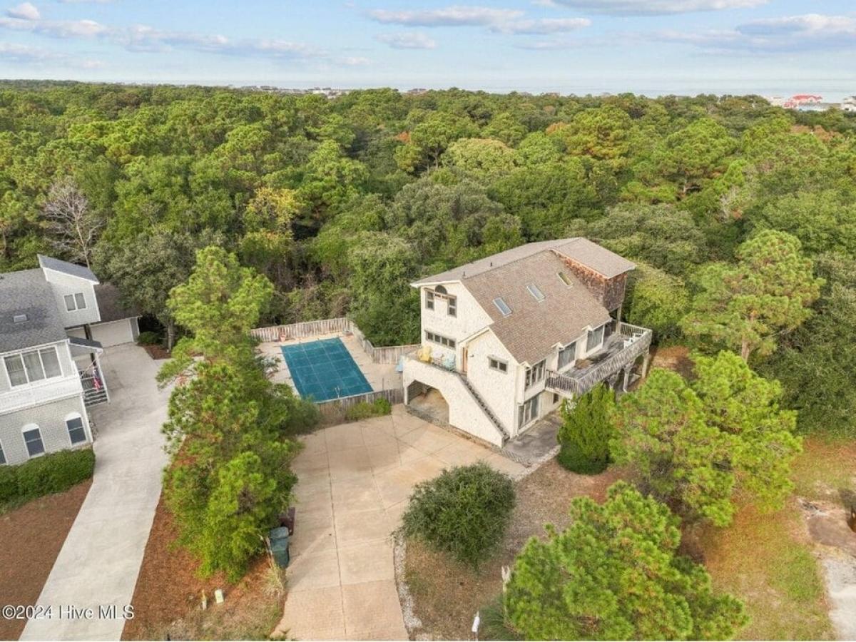 Picture of Home For Sale in Southern Shores, North Carolina, United States