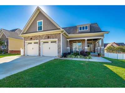 Home For Sale in Ooltewah, Tennessee