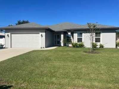 Multi-Family Home For Rent in Palm Coast, Florida