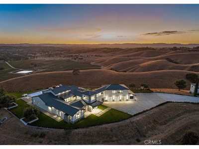 Home For Sale in Paso Robles, California