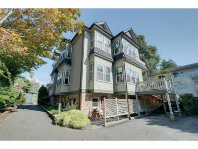 Home For Sale in Victoria, Canada