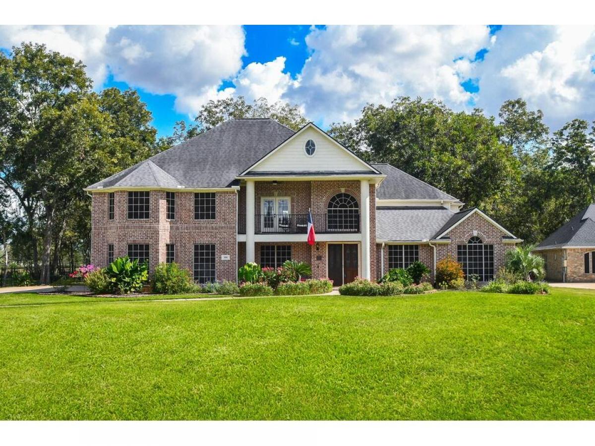 Picture of Home For Sale in Richmond, Texas, United States