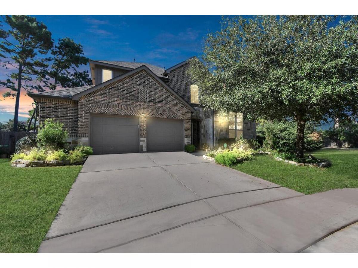 Picture of Home For Sale in Conroe, Texas, United States