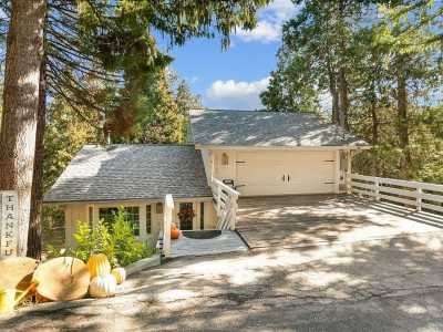 Home For Sale in Crestline, California