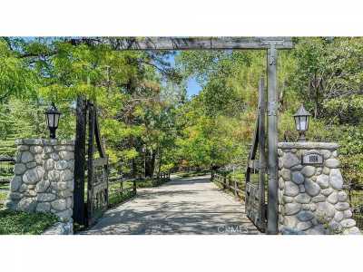 Home For Sale in Lake Arrowhead, California