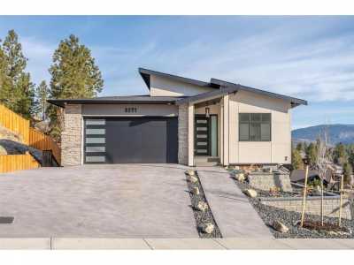 Home For Sale in Penticton, Canada