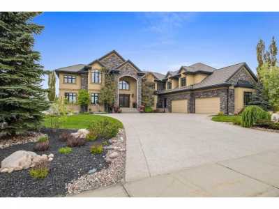 Home For Sale in Sherwood Park, Canada