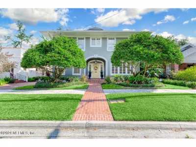 Home For Sale in Jacksonville, Florida