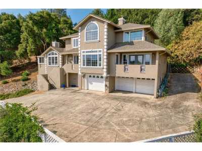 Home For Sale in Kelseyville, California