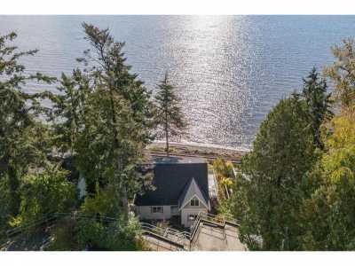 Home For Sale in White Rock, Canada