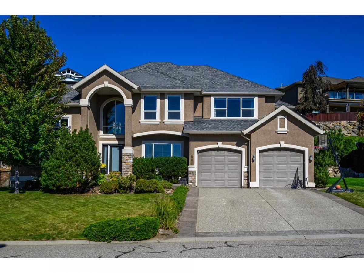 Picture of Home For Sale in Coldstream, British Columbia, Canada